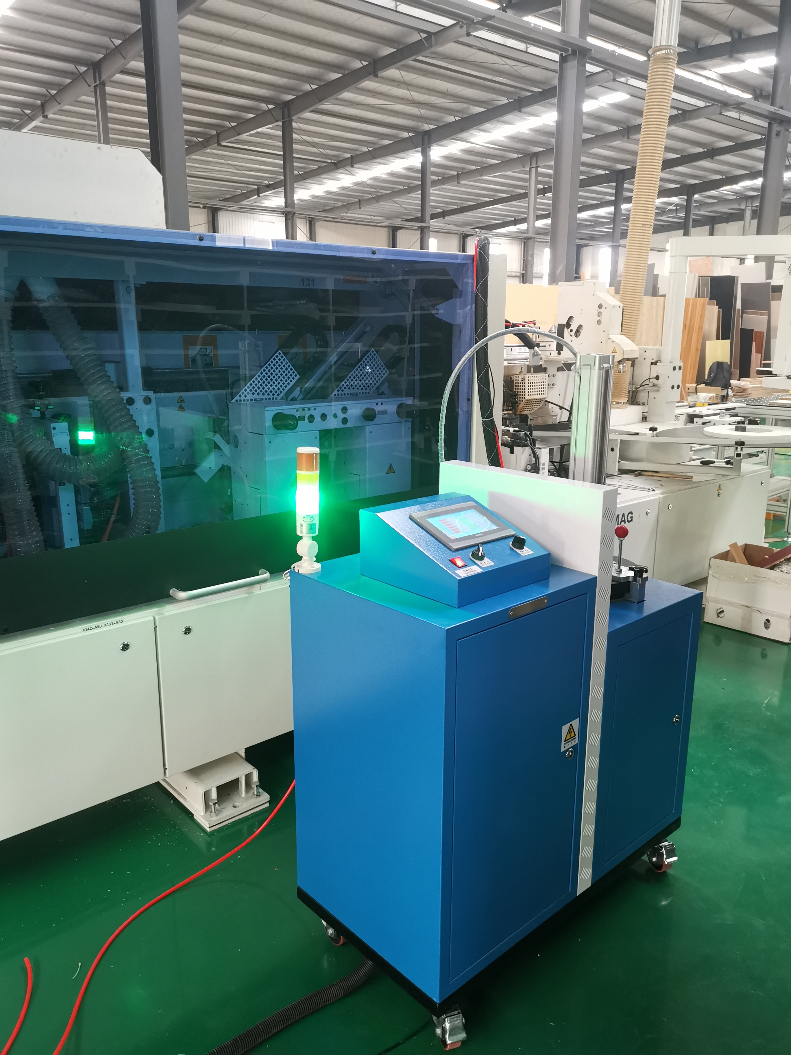 PUR Hot Melt Glue Machines