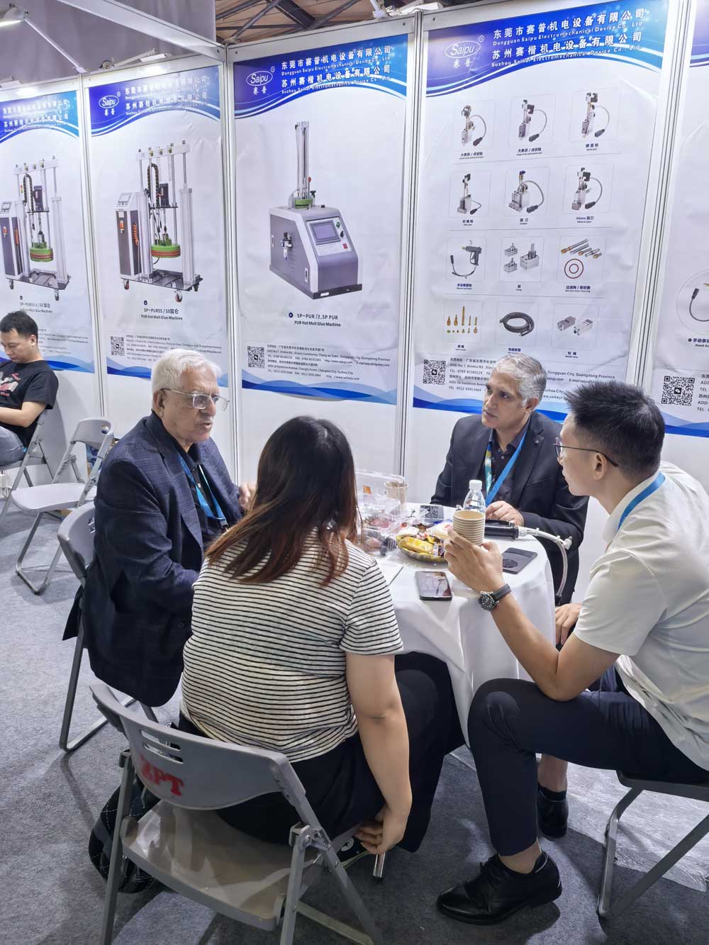 Hot Melt Glue Machine