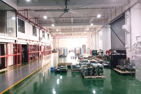 Beyond the Glue Tank: How Modern 30-Liter Hot Melt Machines Integrate into Smart Factory Systems