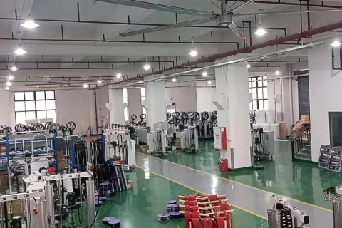 Hochpräzise Heißklebe-Spritzgeräte für Hygieneprodukte: Aufbrechen des ausländischen Monopols in der Windel- und Damenbindenherstellung