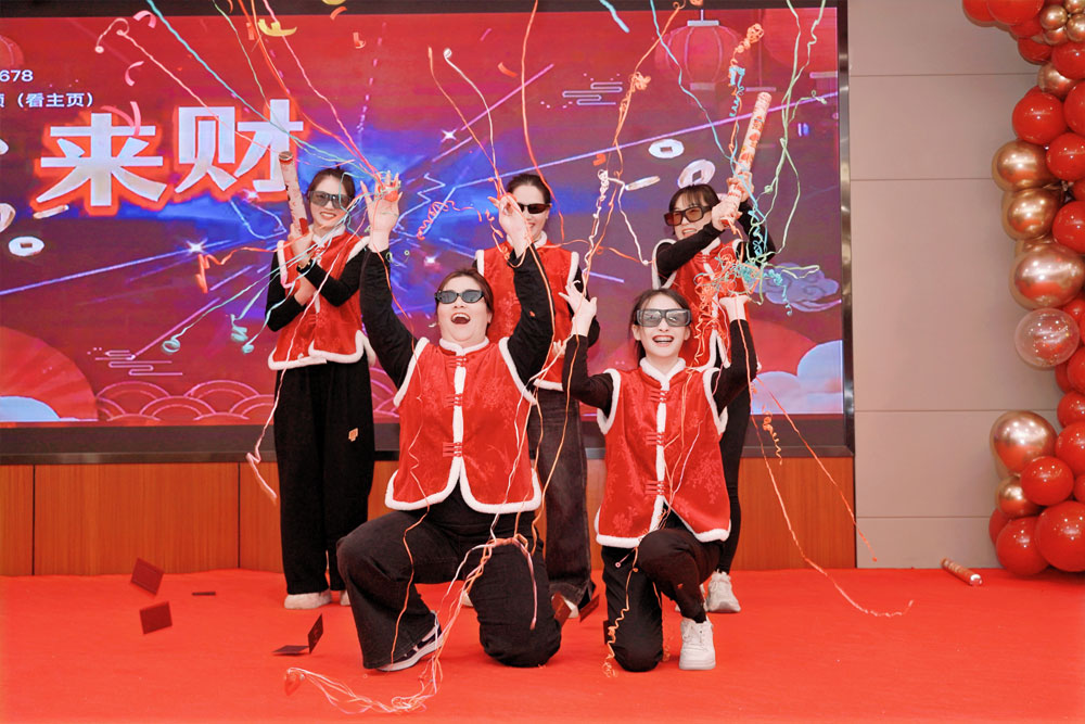 hot melt adhesive machine