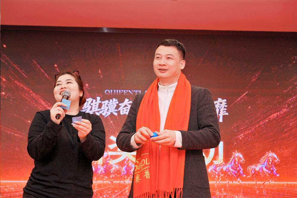 hot melt adhesive machine