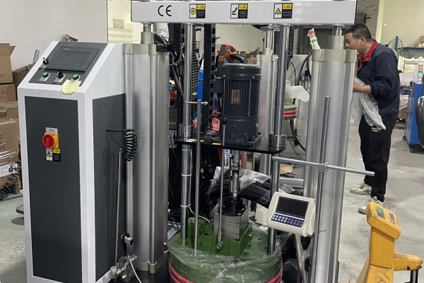 Ungleichmäßiger Klebstoffauftrag aus Ihrer Heißklebemaschine? Saipu zeigt Ihnen einen einfachen Trick, um das Problem zu beheben.