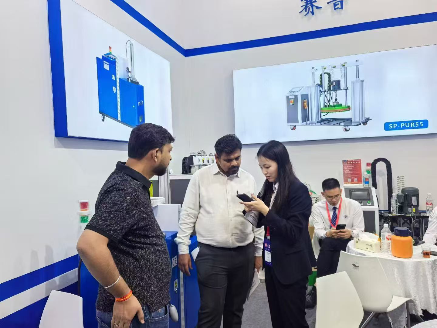 Hot Melt Adhesive Machines