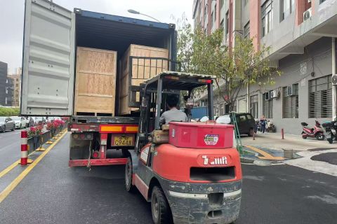 Saipu Electromechanical Expands in Europe: High-Performance Hot Melt Adhesive Machines Driving Manufacturing Efficiency