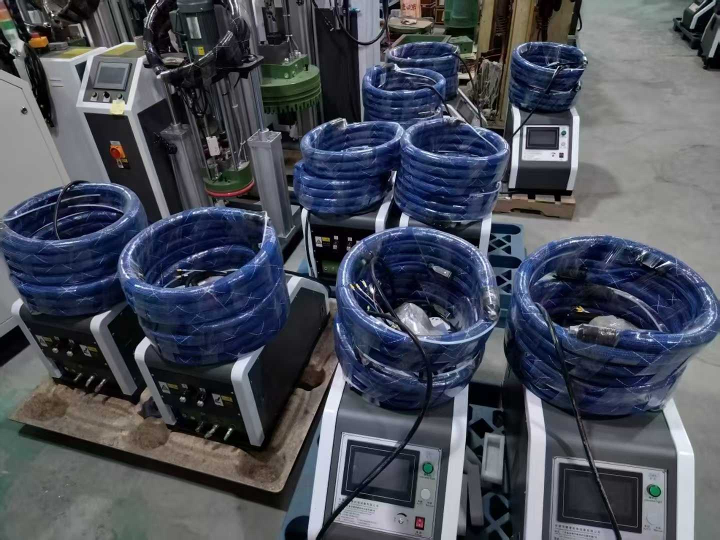 hot melt adhesive spraying systems