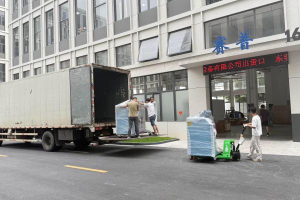 Dans un contexte de forte croissance des échanges commerciaux entre la Chine et la Russie, comment les fabricants d'adhésifs thermofusibles peuvent-ils éliminer l'instabilité thermique et les temps d'arrêt dus au blocage de la colle ?