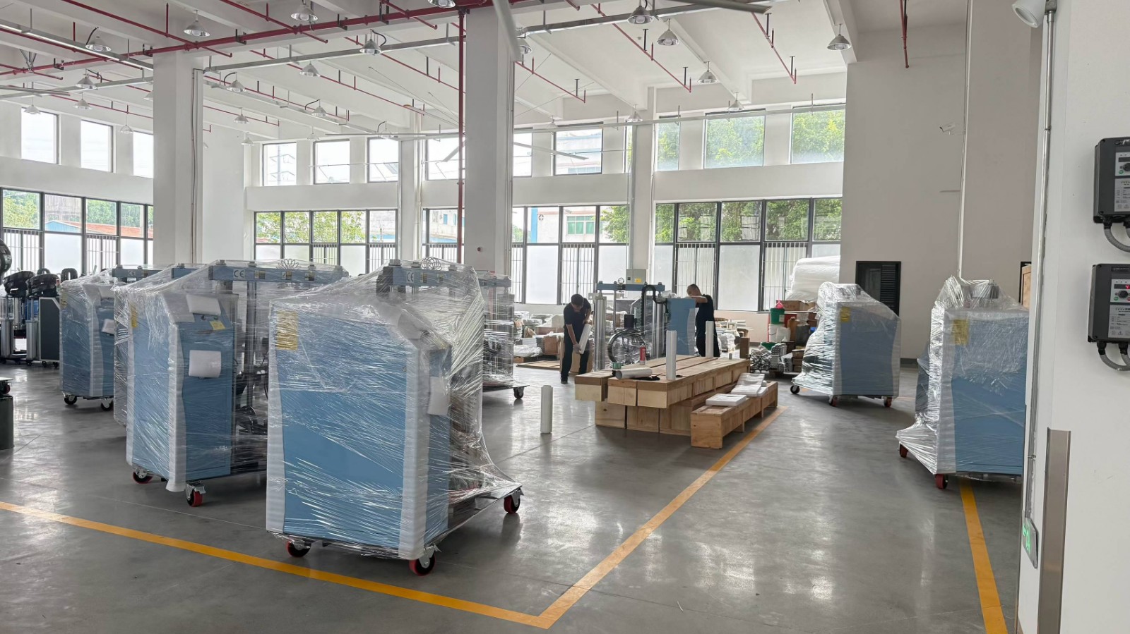 reliable hot melt adhesive machinery
