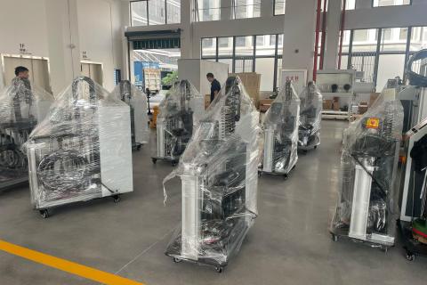 Wie können zuverlässige Schmelzklebstoffmaschinen die Produktionseffizienz türkischer Hersteller steigern?