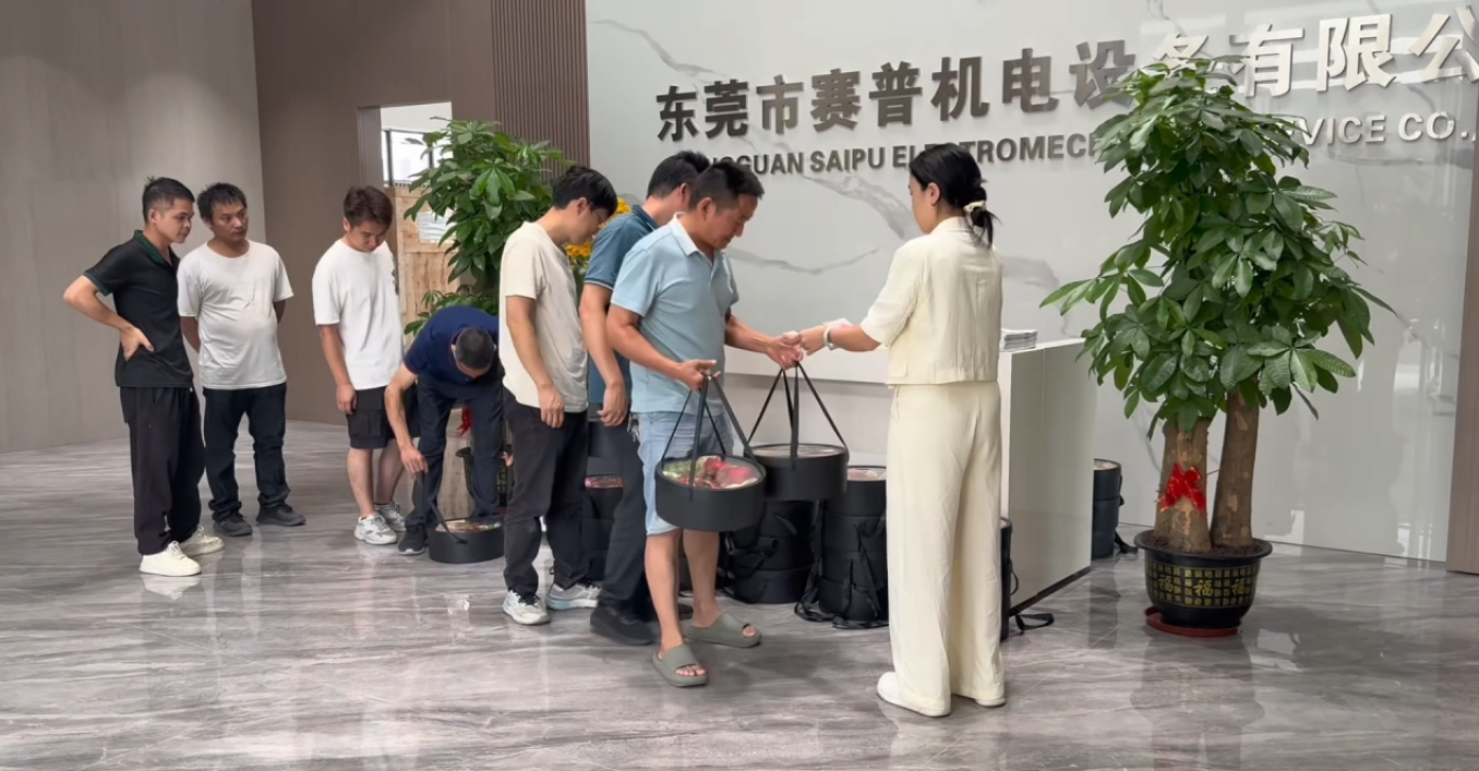 hot melt adhesive machine