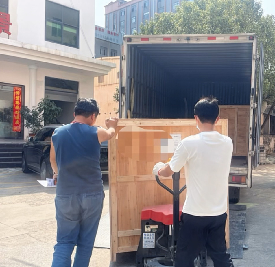 Saipu Hot Melt Adhesive Equipment