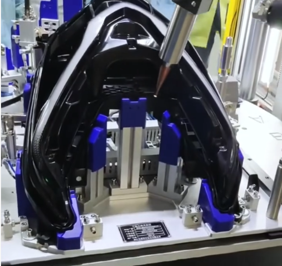 PUR Adhesive Dispensing Solution