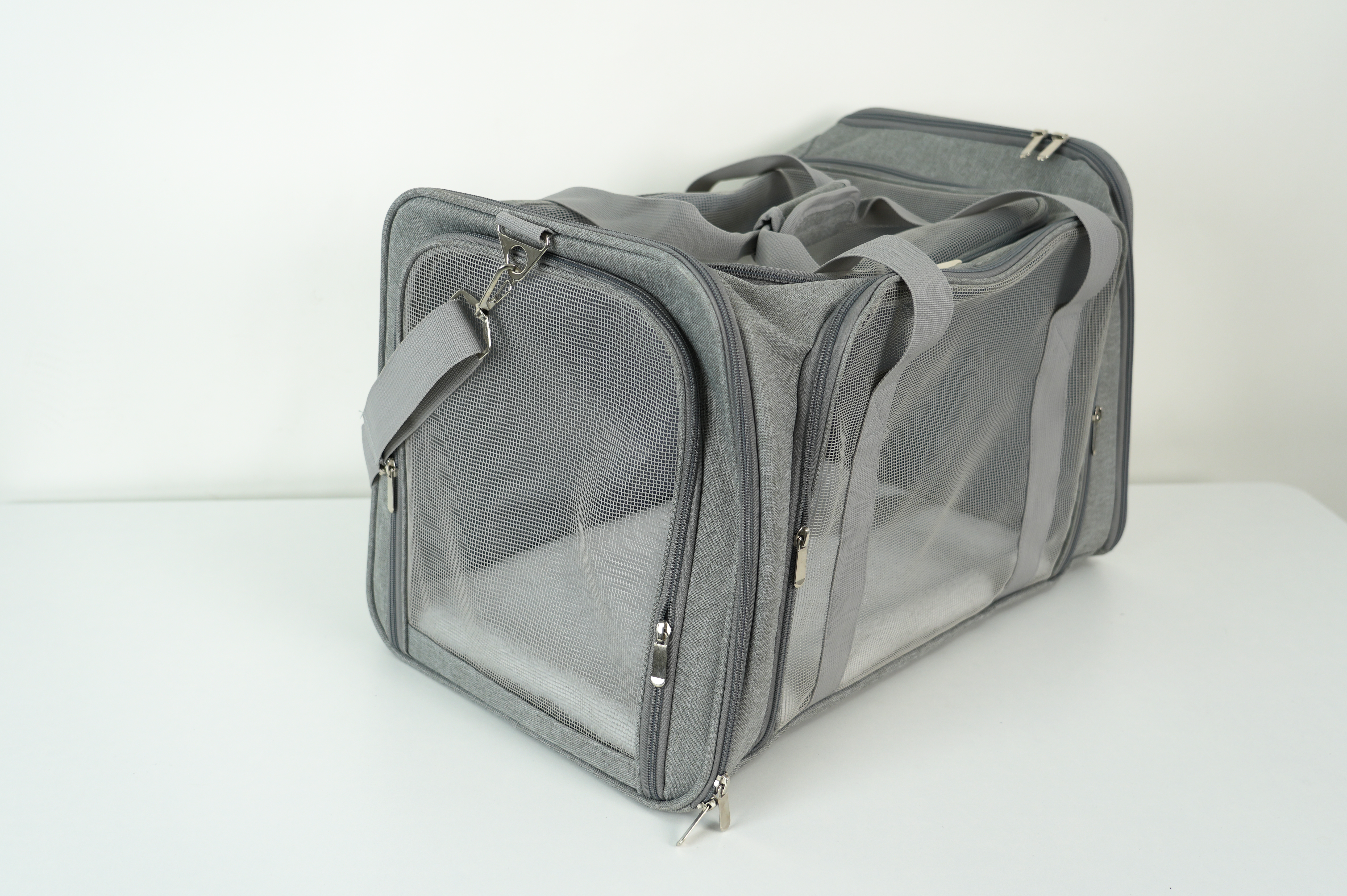Gray Large Foldable Pet Carrier