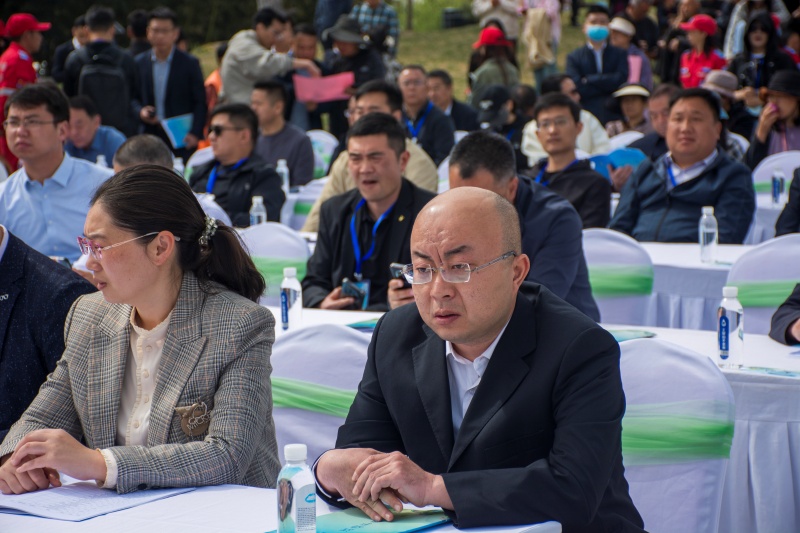 The opening of the 19th Wangwu Mountain Tourism Festival 31 projects signed 16.51 billion yuan