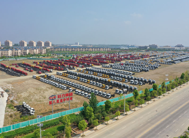 8th Chassis Warehouse