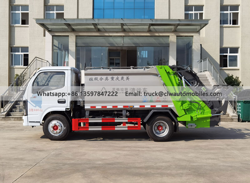 Small Compactor Garbage Truck