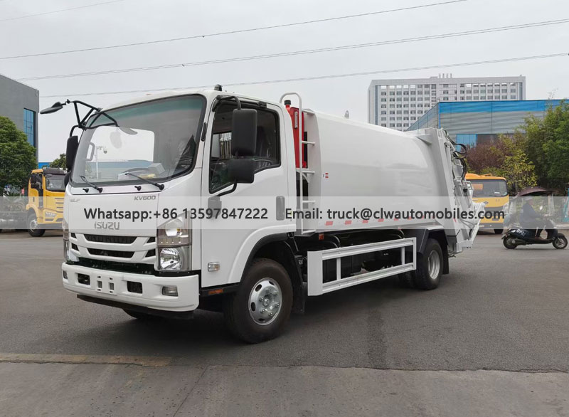 Rear Loading Compressed Garbage Truck