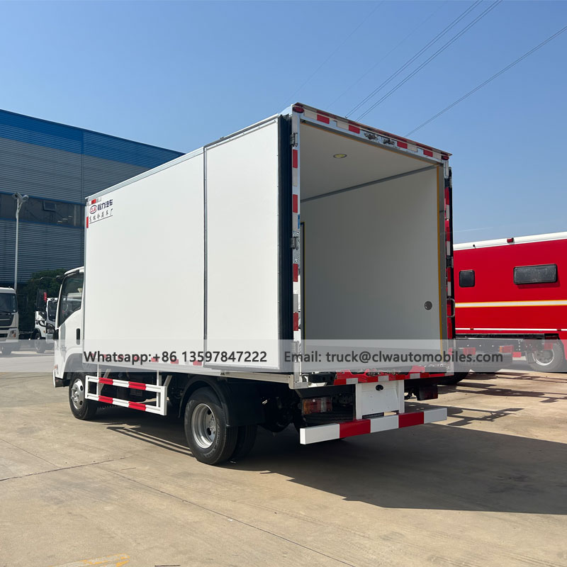 ISUZU KV100 8Tons Refrigerator Truck