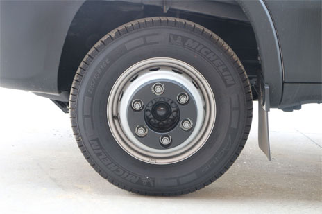 IVECO Refrigerator Truck