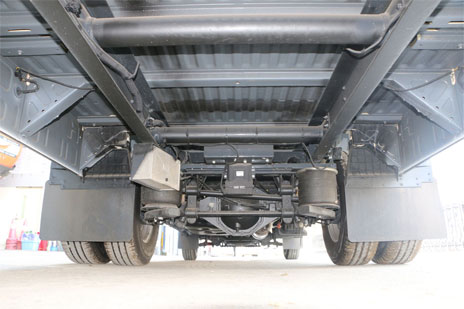 2Tons Refrigerator Truck