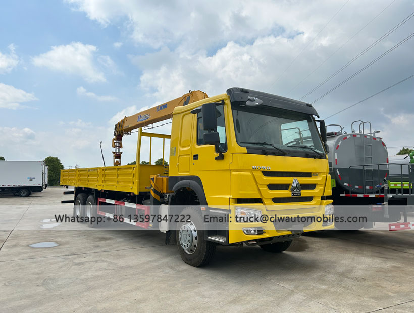 Lorry Crane