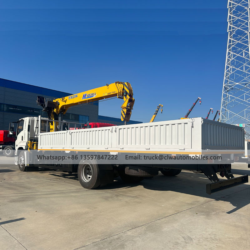 ISUZU 8Tons Truck Mounted Crane 4*2 Manipulator From Manufacturer