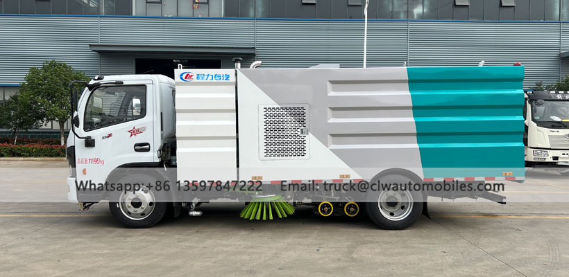 Sweeper Truck