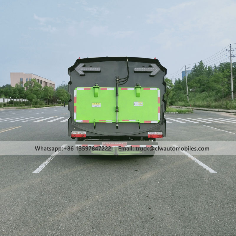 DFAC 8000L 4*2 Small Road Sweeper Truck