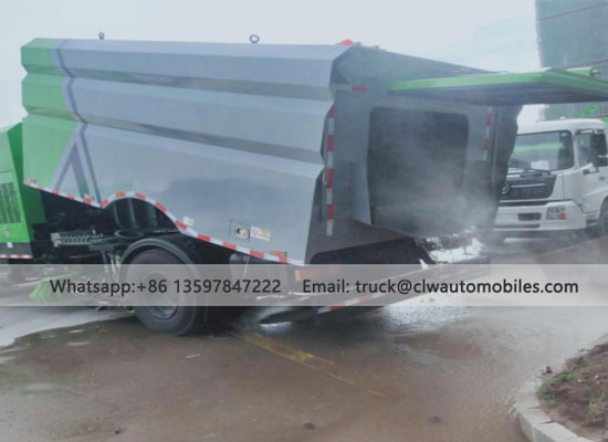 Road Cleaning Truck