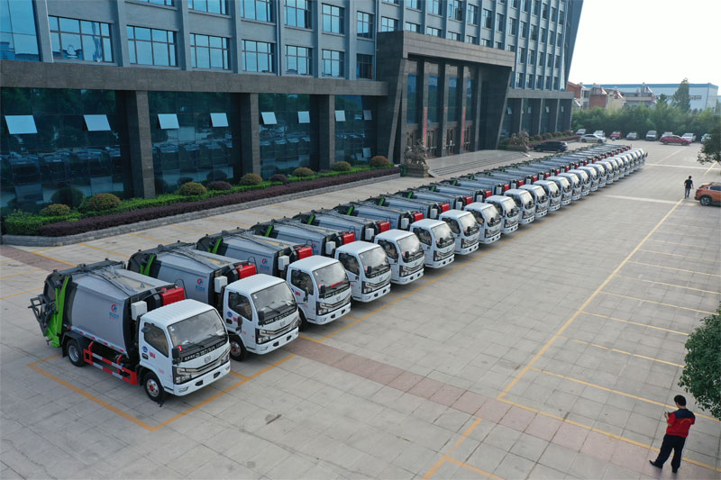 Compressed garbage truck exported from China Chengli Special Automobile Co., Ltd. to Malta