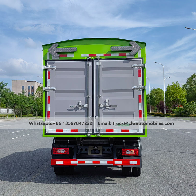 FOTON 10.5m3 branch crushing truck Manufacturer