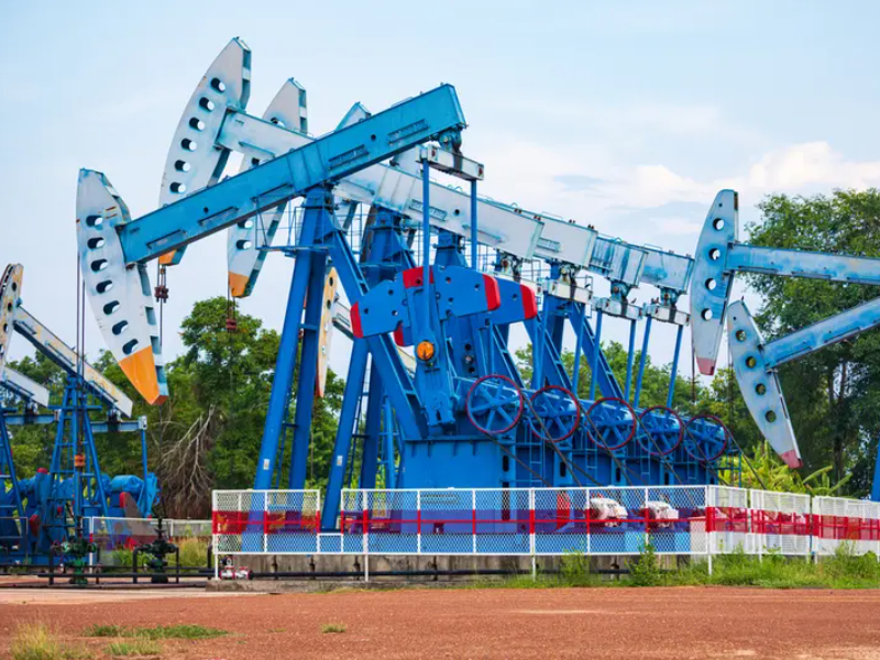 Oil recovery methods