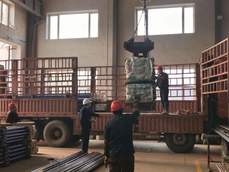 Mechanical top seal rod pump