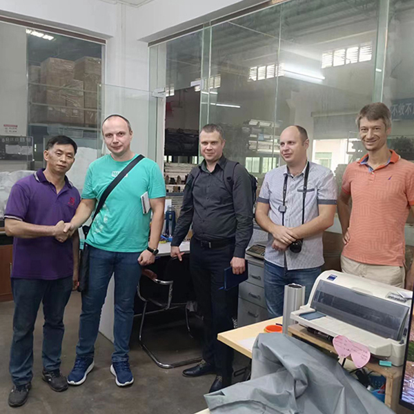 Russia cooperative customer