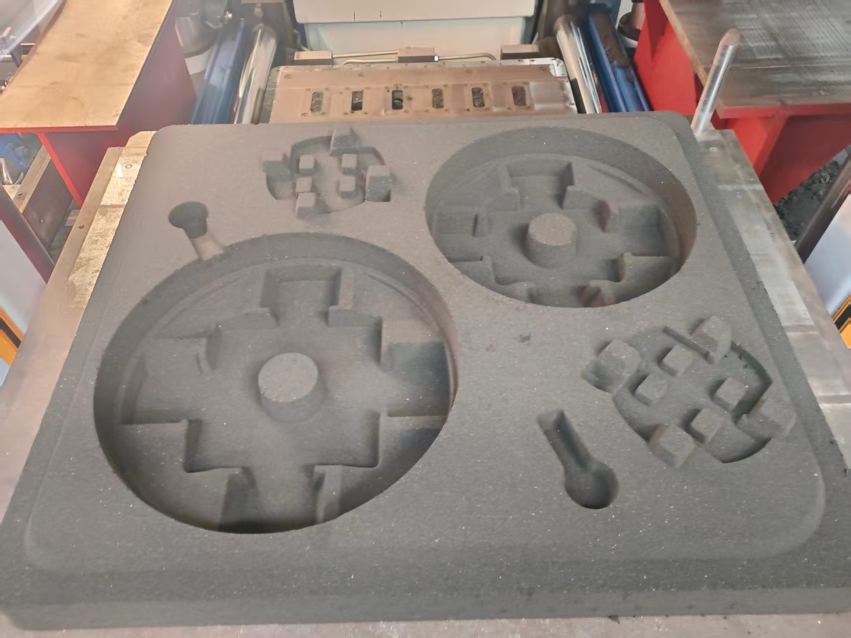 machine precision green sand molding