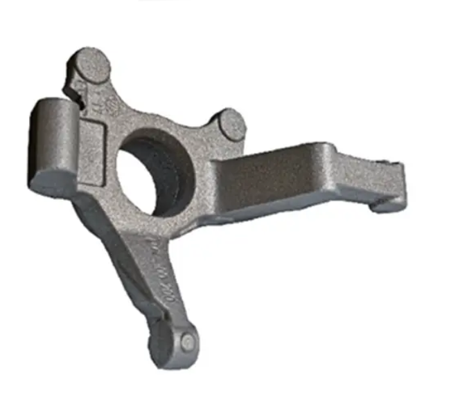 What are the materials used in green sand casting?