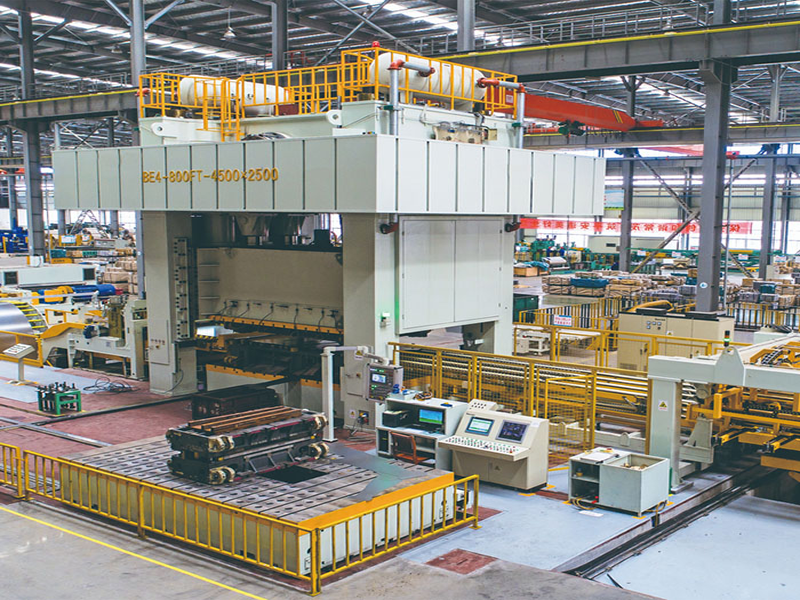 Straight Four Point Blanking Press