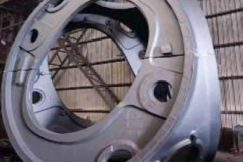Amélioration de la qualité et réduction du temps de nettoyage | Revêtement à base d'alcool XINDA appliqué sur les pièces moulées de forte section pour éoliennes