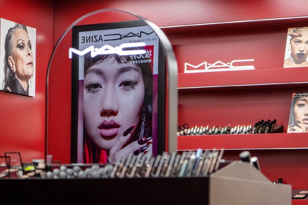 LCD screens LCD screens