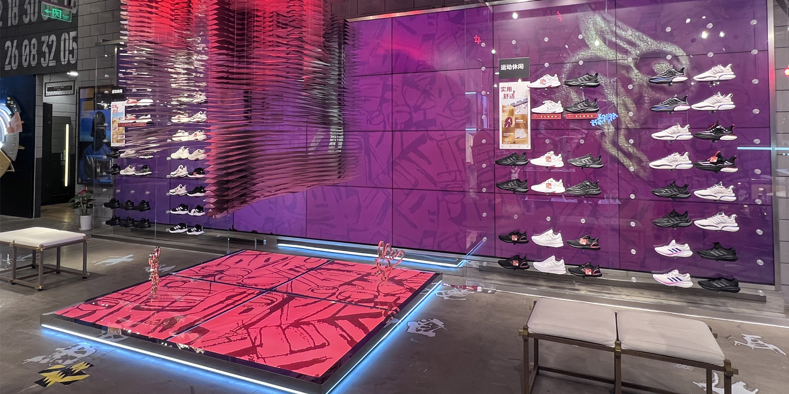 Schermo per macchine pubblicitarie intelligenti: inaugurazione di una nuova era di display di tendenza