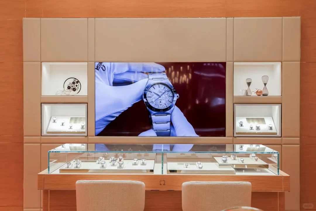 Watch Stores: Telling Stories of Heritage Through Screens