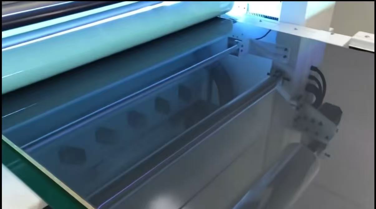 Disposable UV Inert Coating Film High Gloss