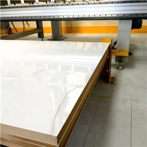 Why is PETG film the most suitable material for PUR flat lamination?