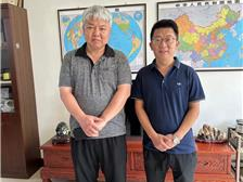 Korean customers visited Qingzhou Liding Machinery Equipment Co., Ltd. to customize efficient and intelligent beach cleaning vehicles