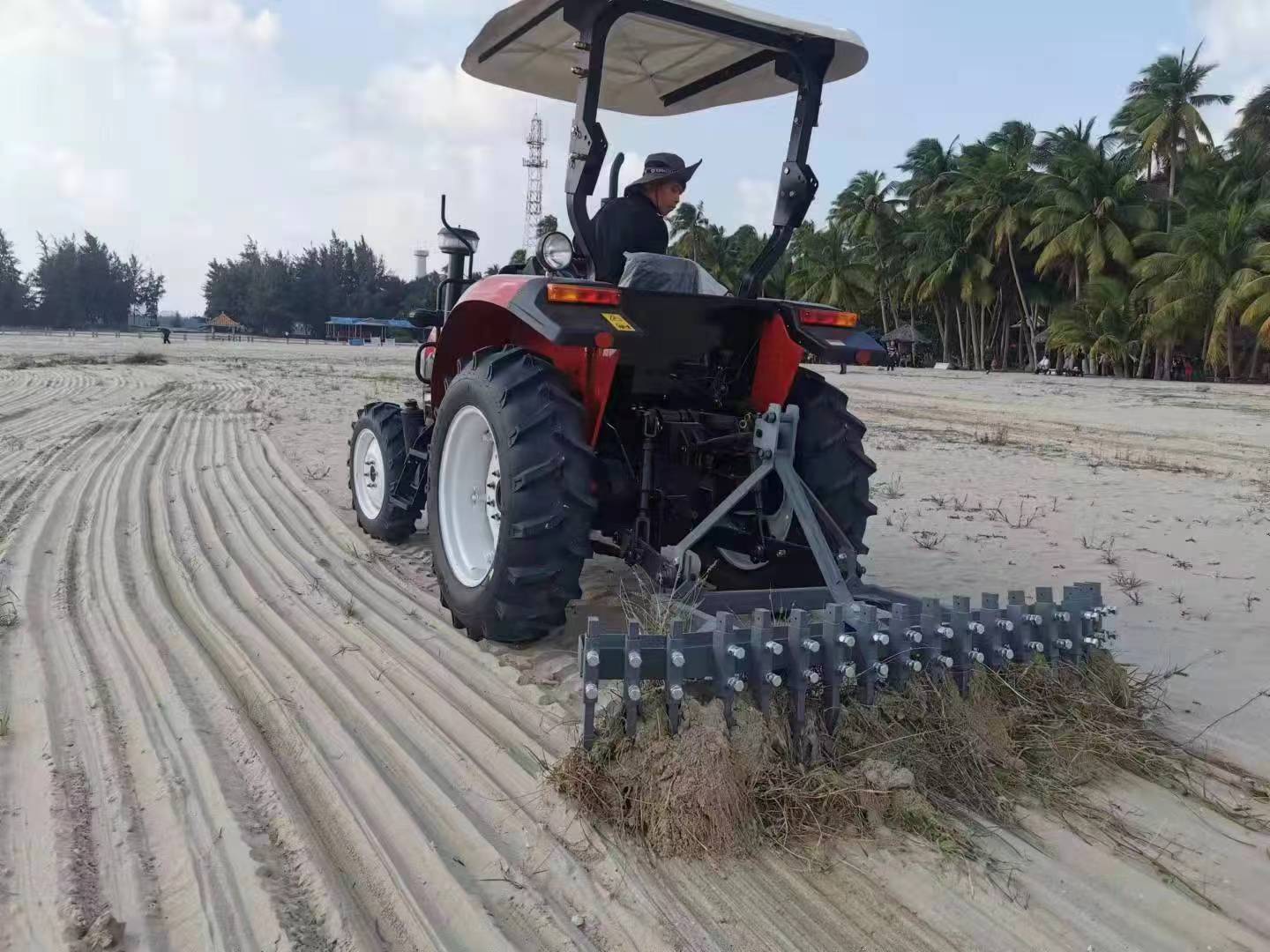 Seaweed Beach Cleaning Rake