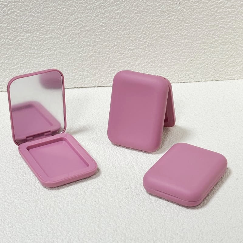 Square Compact Powder Case with Rounded Corners – Custom Makeup Packaging | Cosmetic Packaging Manufacturer China