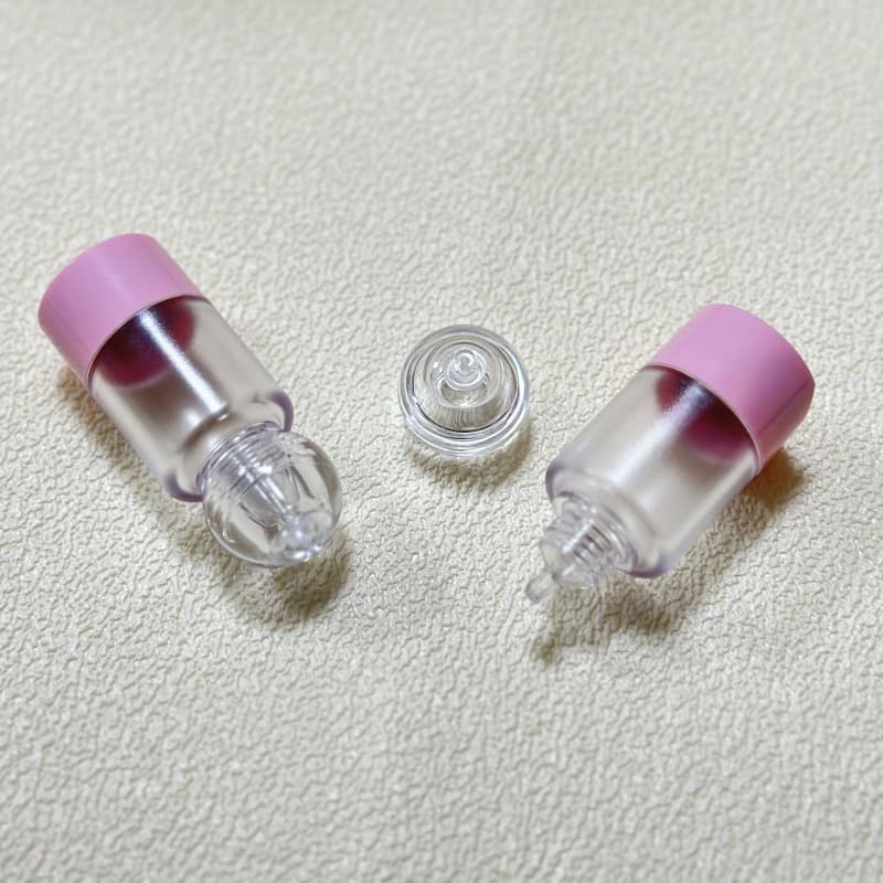 Empty Liquid Blush Tube Push Bottom Squeeze Out Liquid Blush Bottle Press Plastic Packaging Liquid Blusher Container