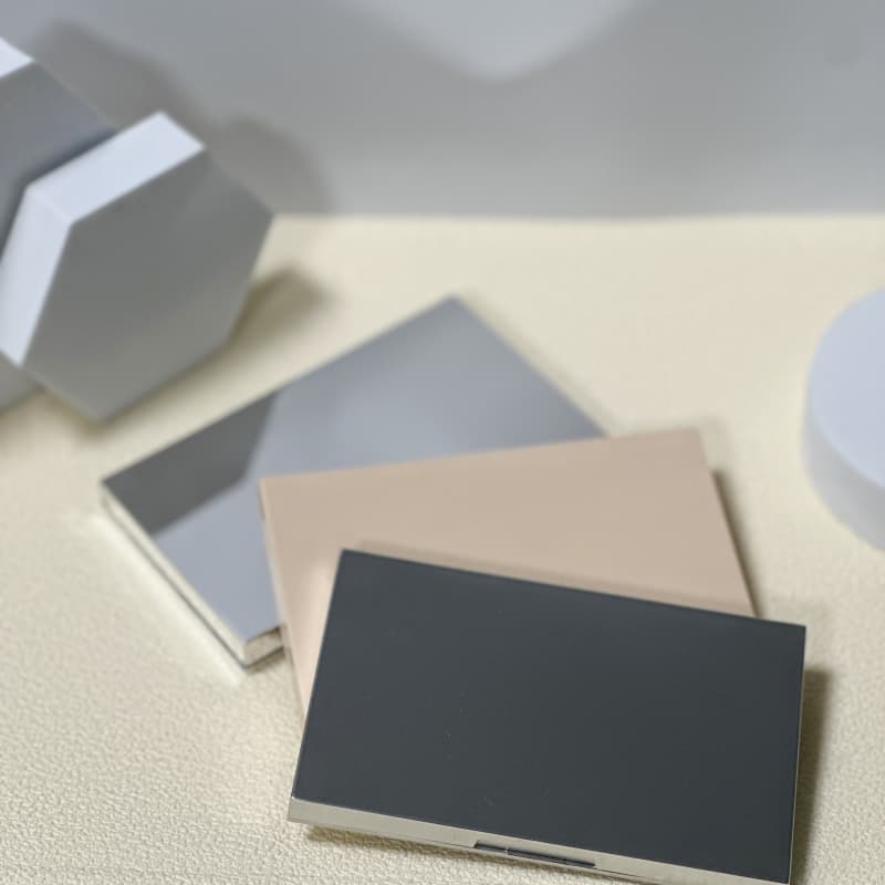 12 Color Eyeshadow Palette – Luxury Metallic Electroplated Compact | Custom Makeup Packaging Manufacturer China