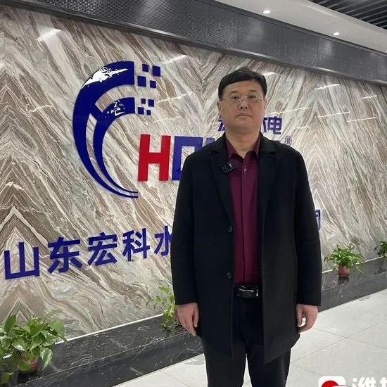 Joining Hands to Build Dreams | Cai Honglu: Remembering the Source of Drinking Water, Returning Home to Start a Business and Report