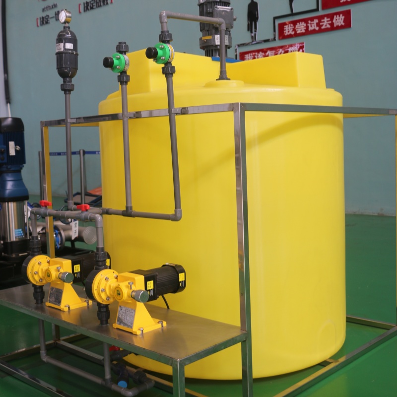 Automatic dosing device